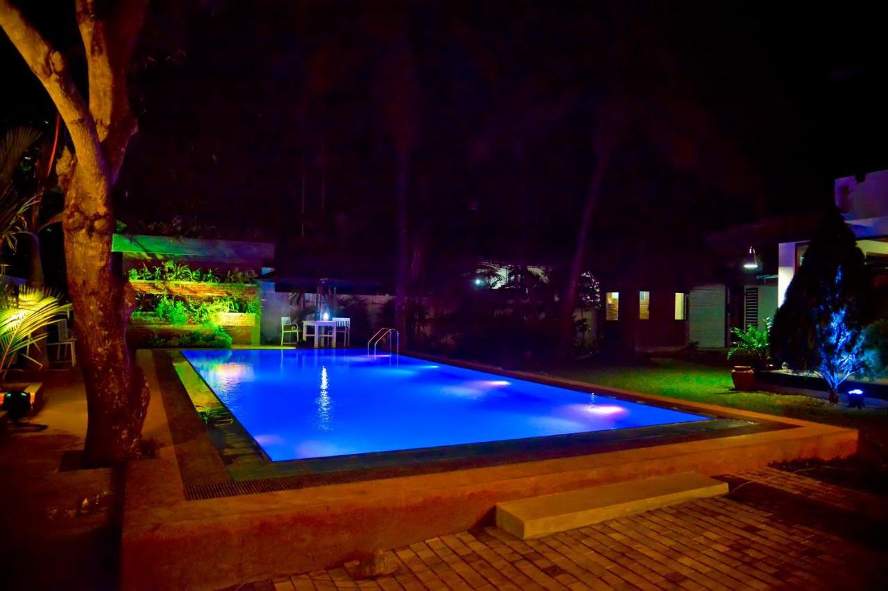 Siluni'S Villa Anuradhapura Zewnętrze zdjęcie