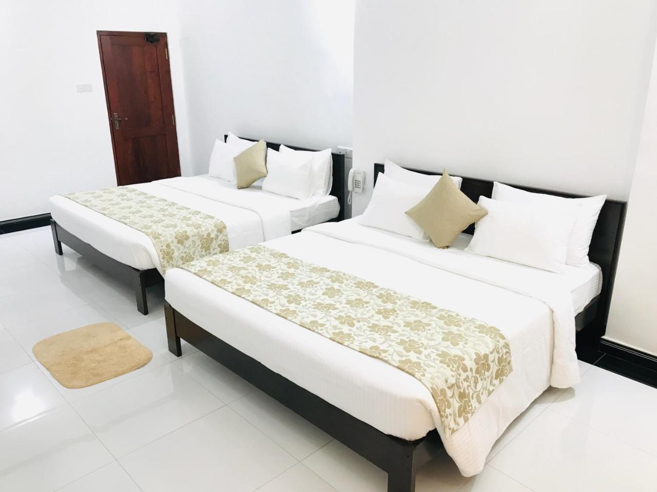 Siluni'S Villa Anuradhapura Zewnętrze zdjęcie