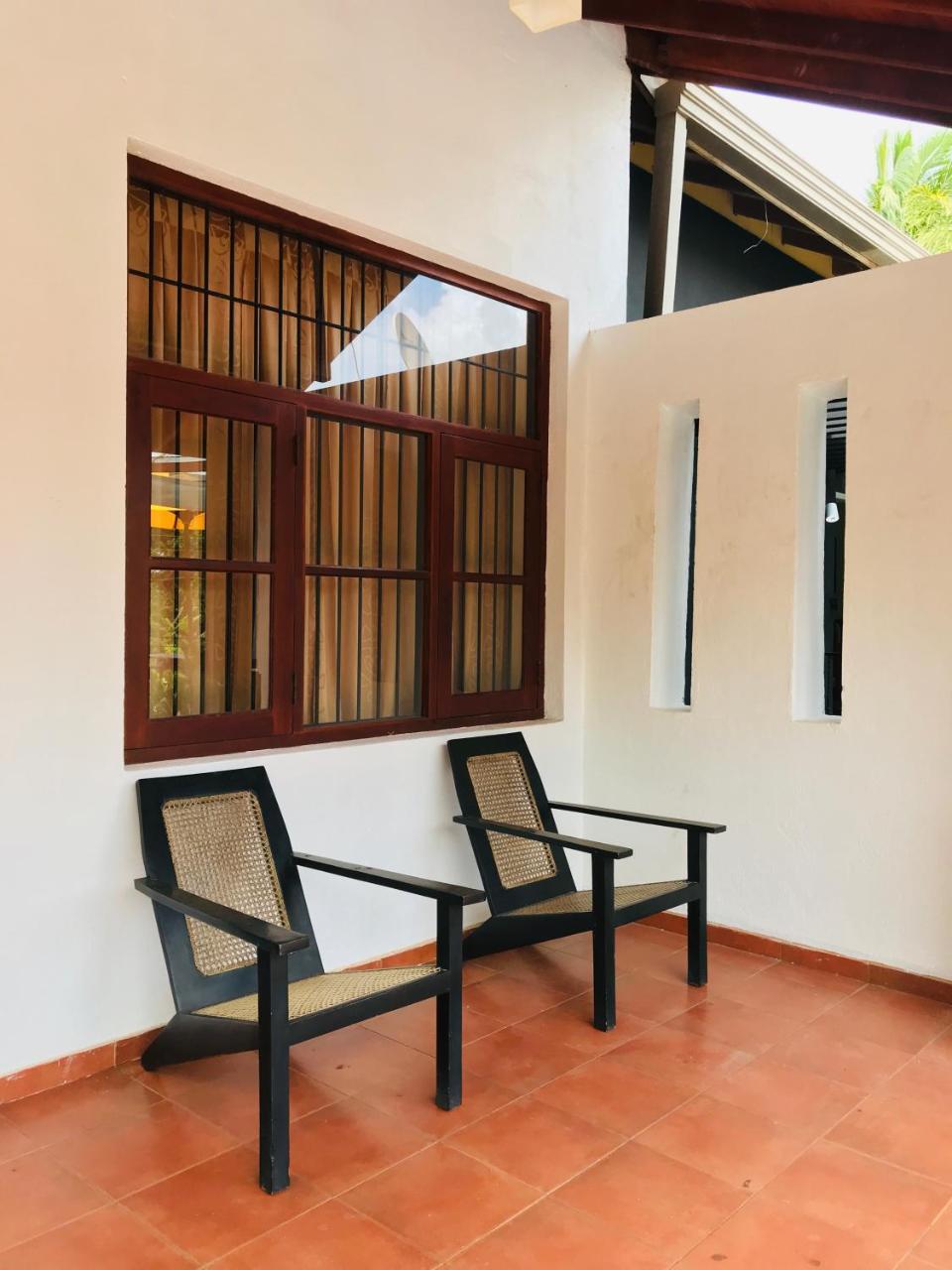 Siluni'S Villa Anuradhapura Zewnętrze zdjęcie